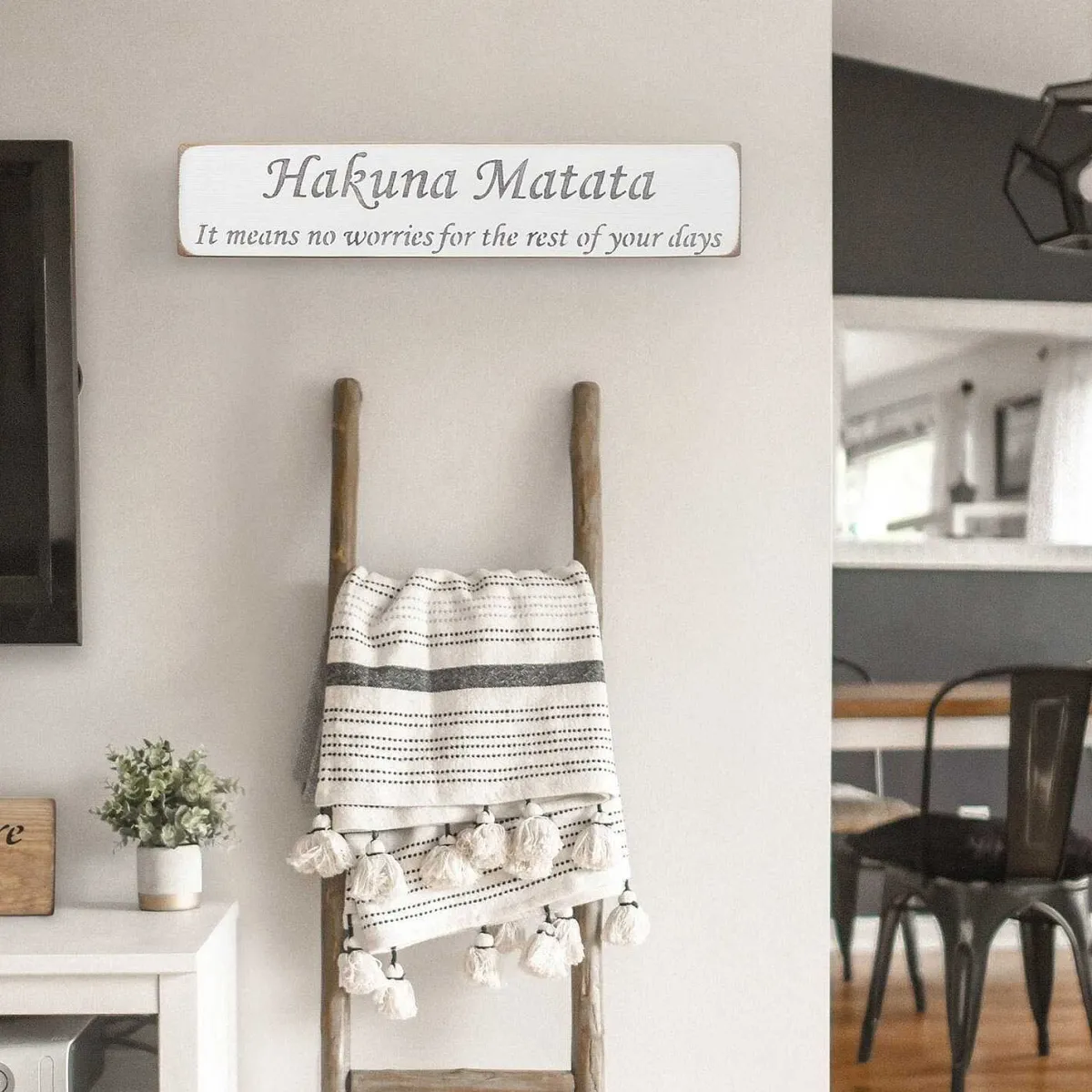 'Hakuna Matata' Long White Wooden Sign>Austin Sloan Cheap