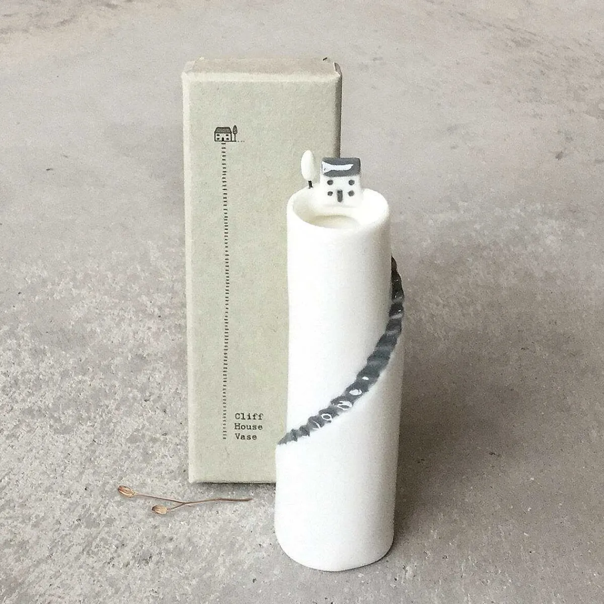 Cliff House Medium Vase>East of India New