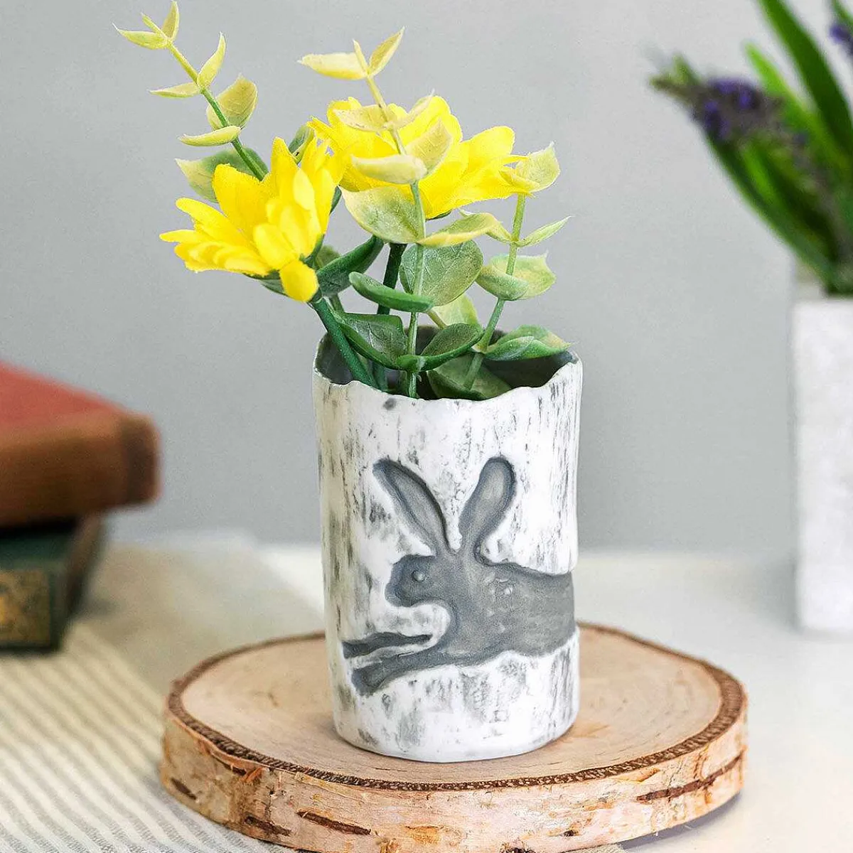 Grey Running Rabbit Vase>East of India Outlet