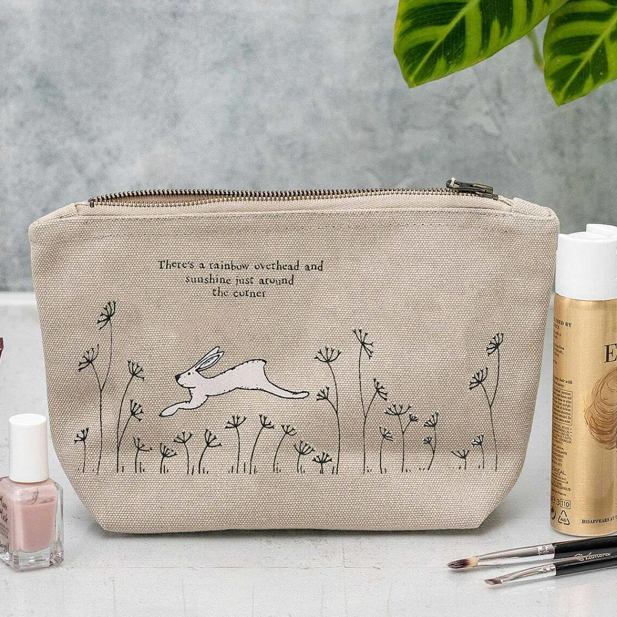 Hare Cosmetic Bag>East of India Hot