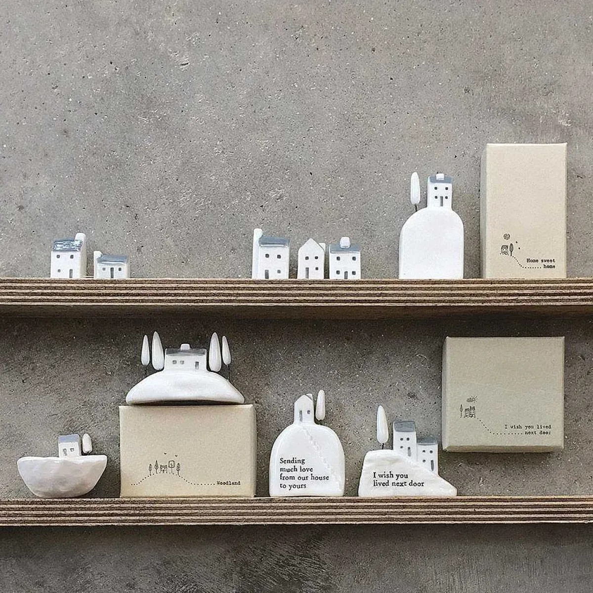 House & Steps Little Bowl>East of India Best