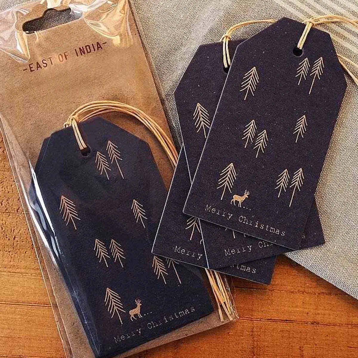Pack Of 6 Labels Fir Trees And Stag>East of India Outlet