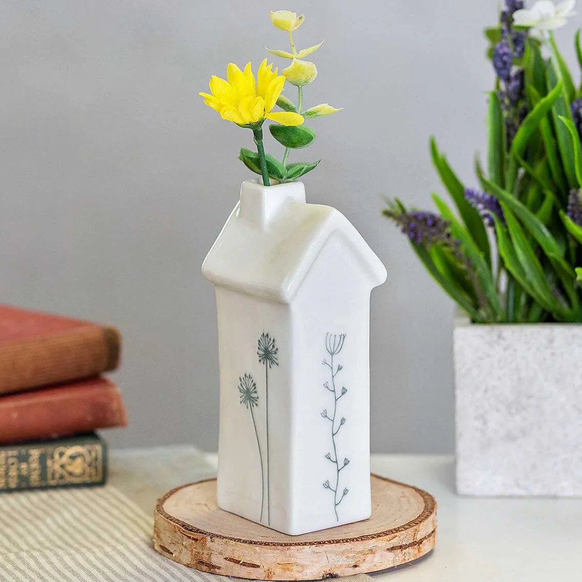 Tall House Flower Vase>East of India Fashion