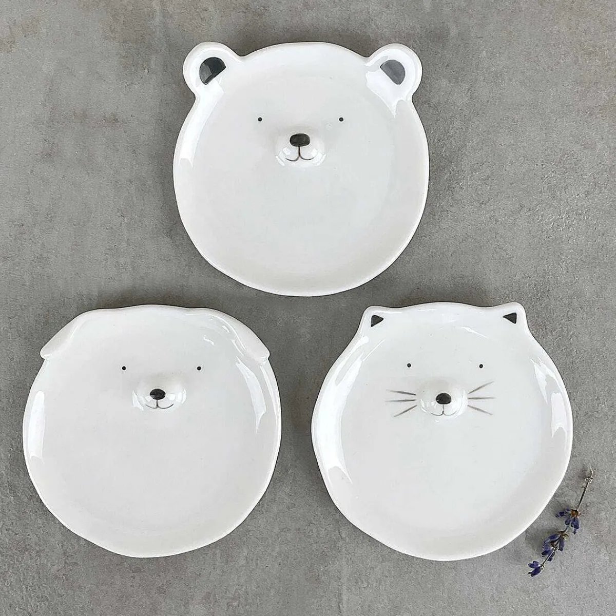 Trinket Dish Dog>East of India Hot