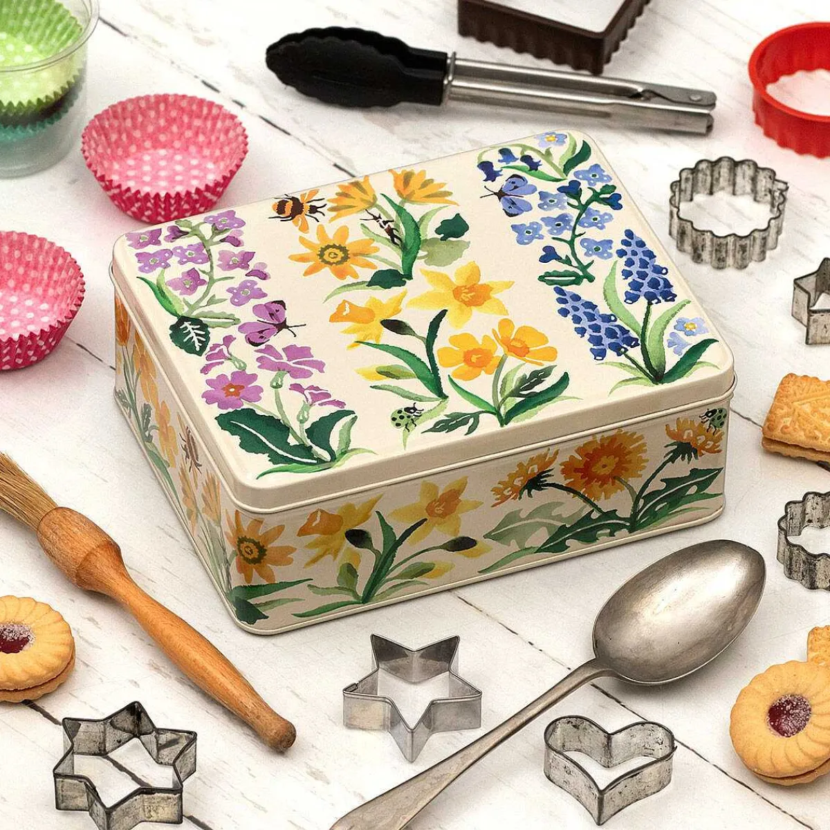 Wild Flowers Deep Rectangular Tin>Emma Bridgewater Store