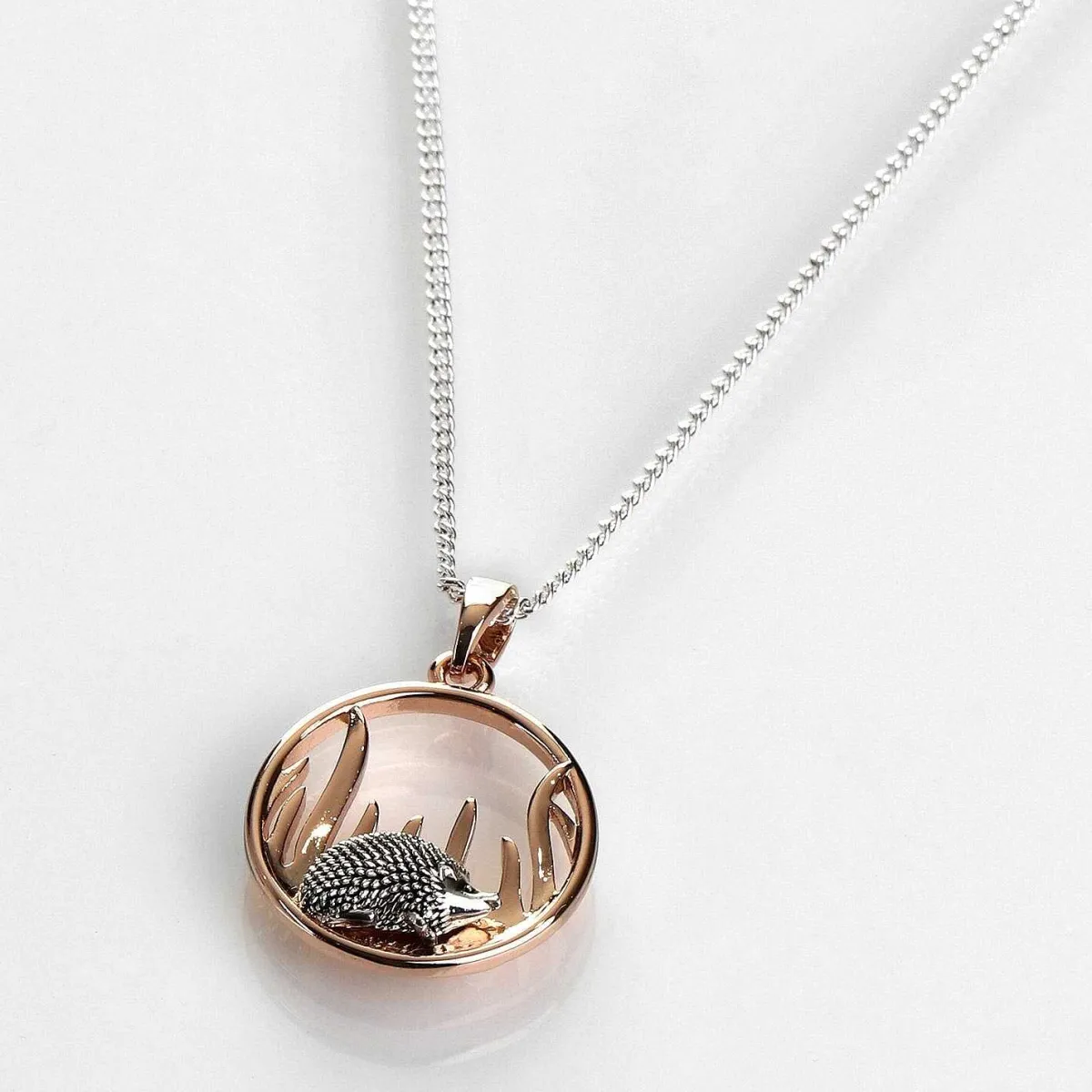 Country Hedgehog Round Two Tone Necklace>Equilibrium New
