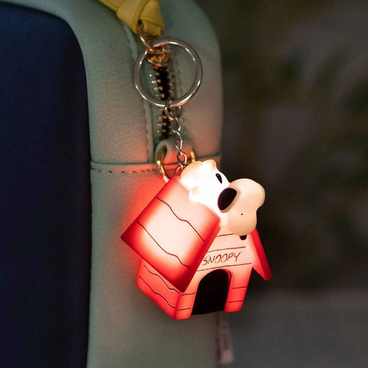Peanuts Snoopy House Light Up Keyring>House Of Disaster Outlet