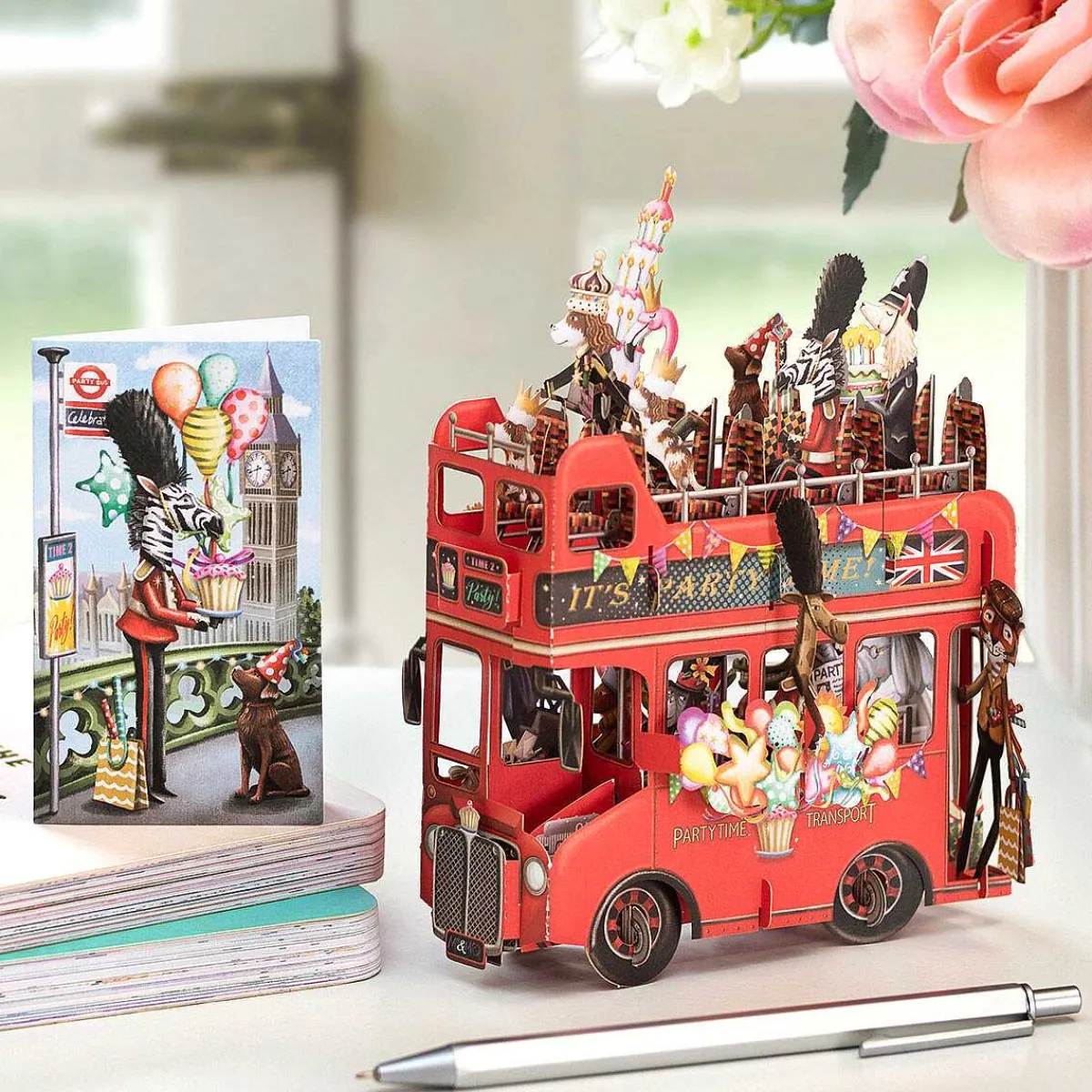 'The King's Party Bus' 3D Greetings Card>Me & McQ Best Sale