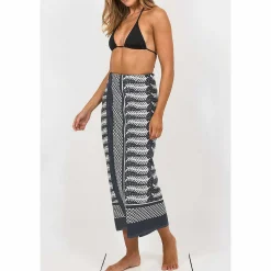 Fern Charcoal Hand Printed Cotton Sarong><noscript><img width=