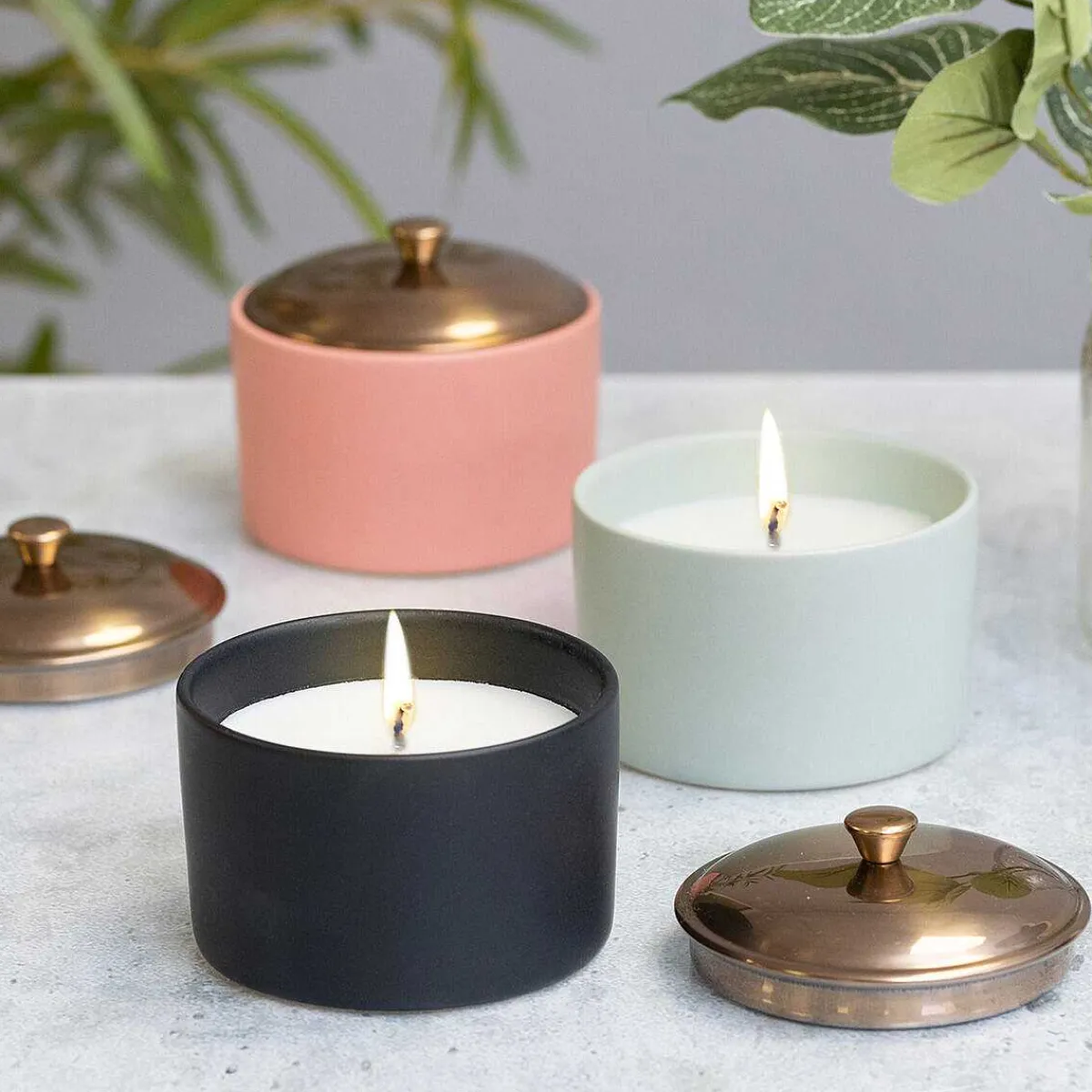 Hygge 141G Bergamot & Mahogony Black Ceramic Soy Candle>Paddywax Outlet