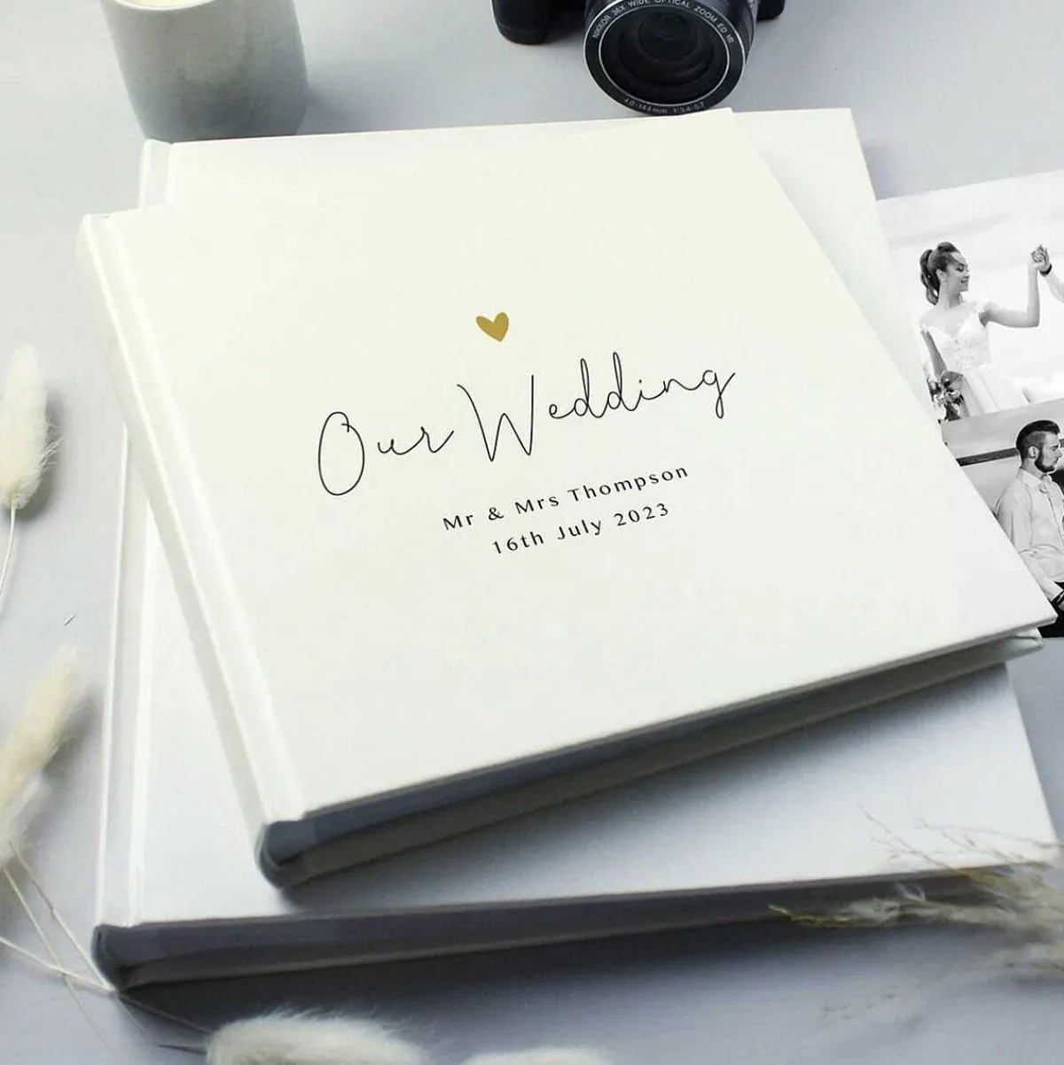 Personalised Gold Heart Couples Square Photo Album>Temptation Gifts Shop