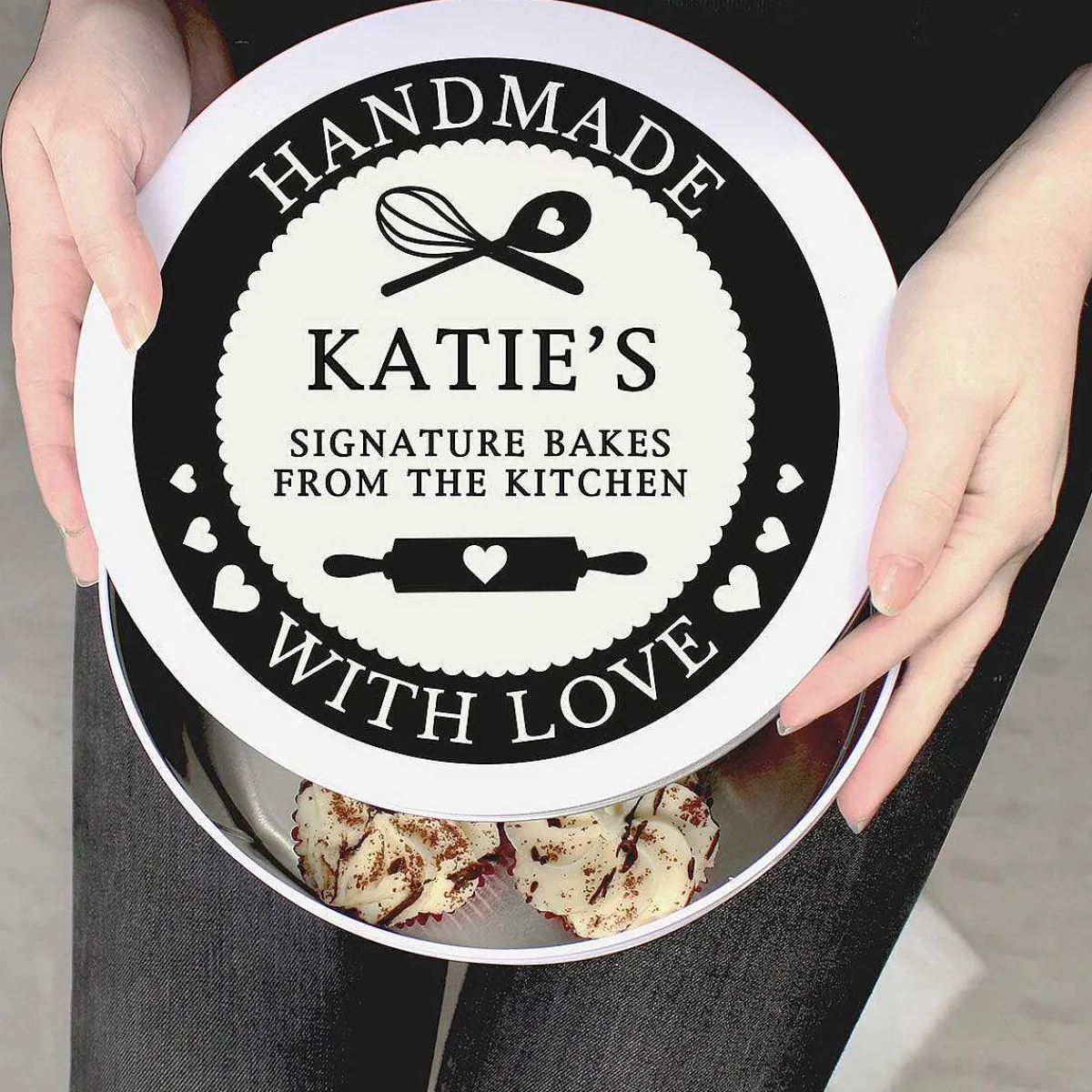Personalised 'Handmade With Love' Cake Tin>Temptation Gifts Discount