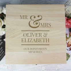 Personalised Mr & Mrs Large Wooden Keepsake Box><noscript><img width=