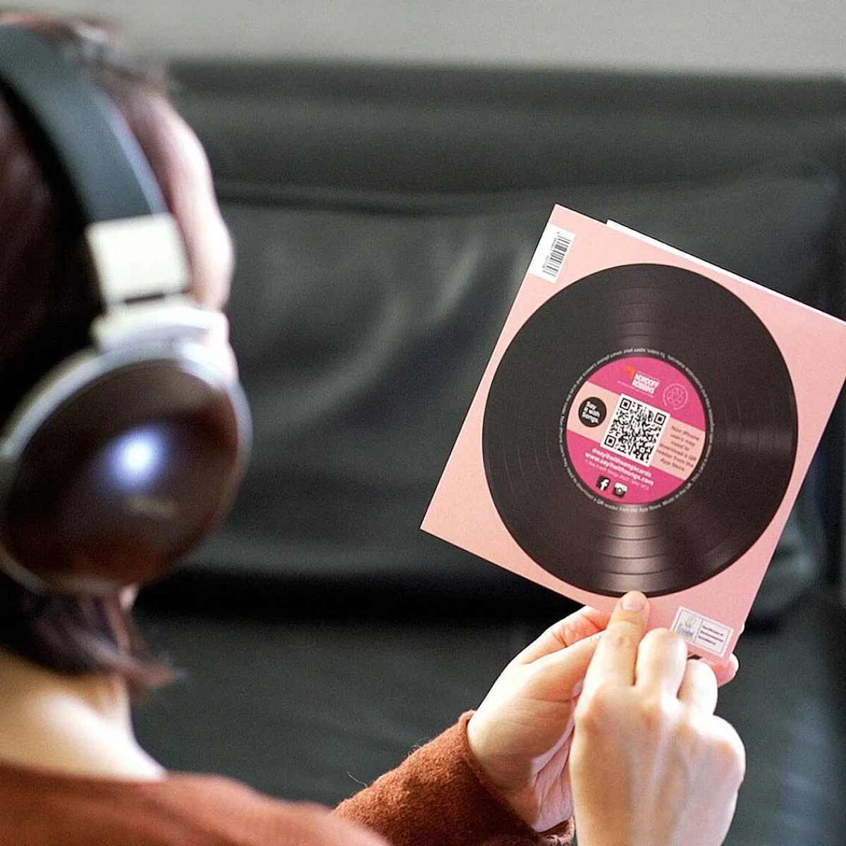 'Happy Birthday' Card>Say it with Songs Sale