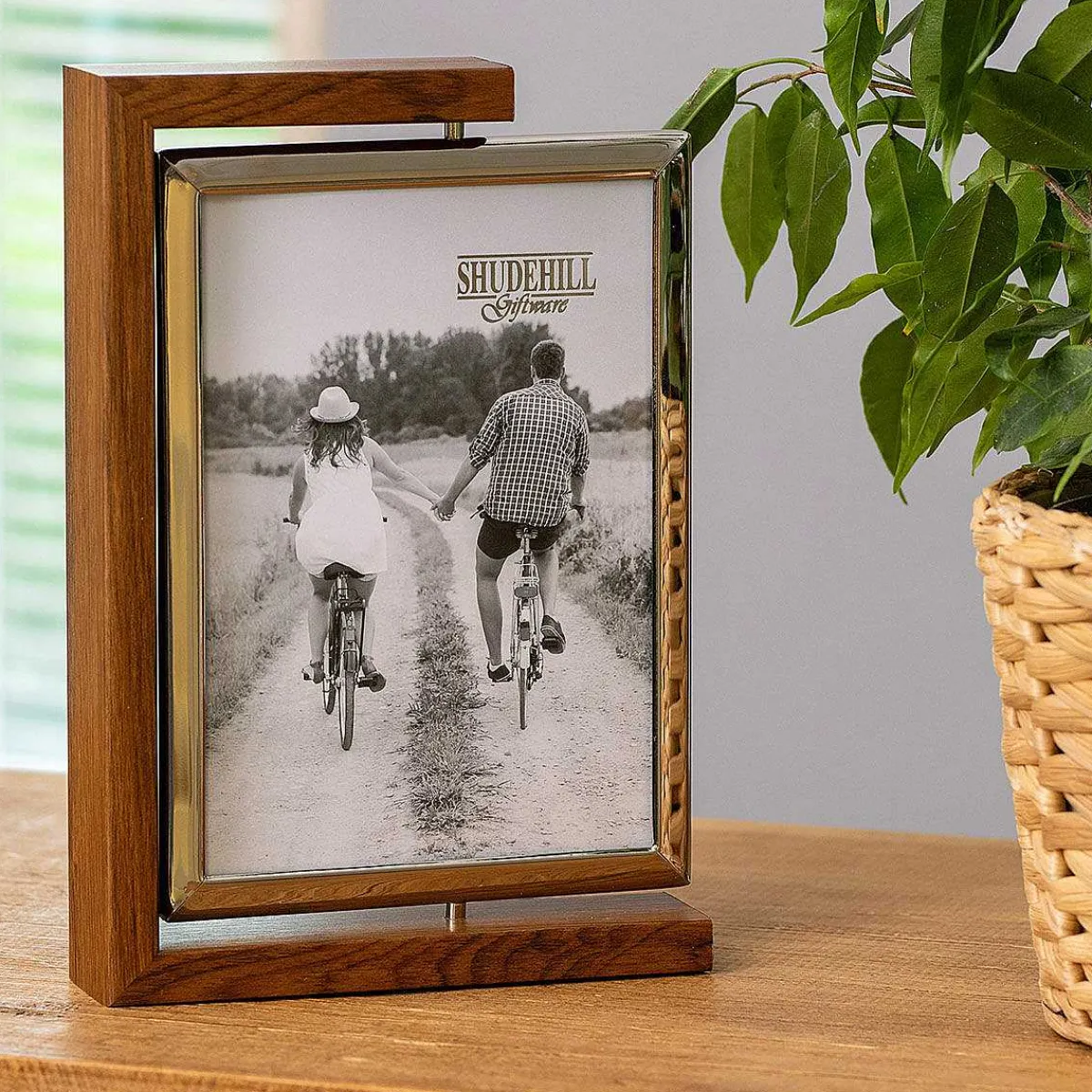 Dark Wood Look 5X7 Rotating Portrait Photo Frame>Shudehill Discount