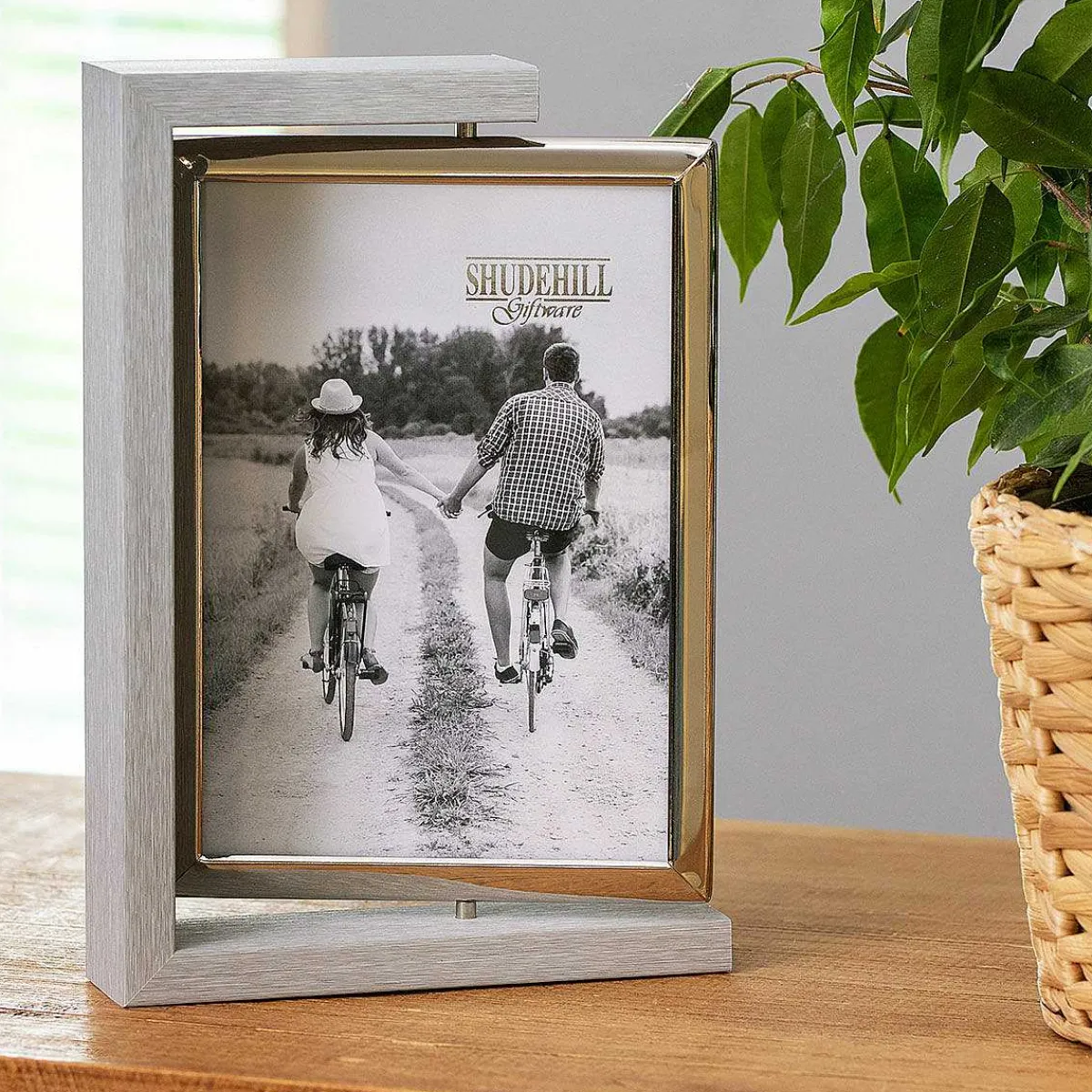 Grey Wood Look 5X7 Rotating Portrait Photo Frame>Shudehill Best