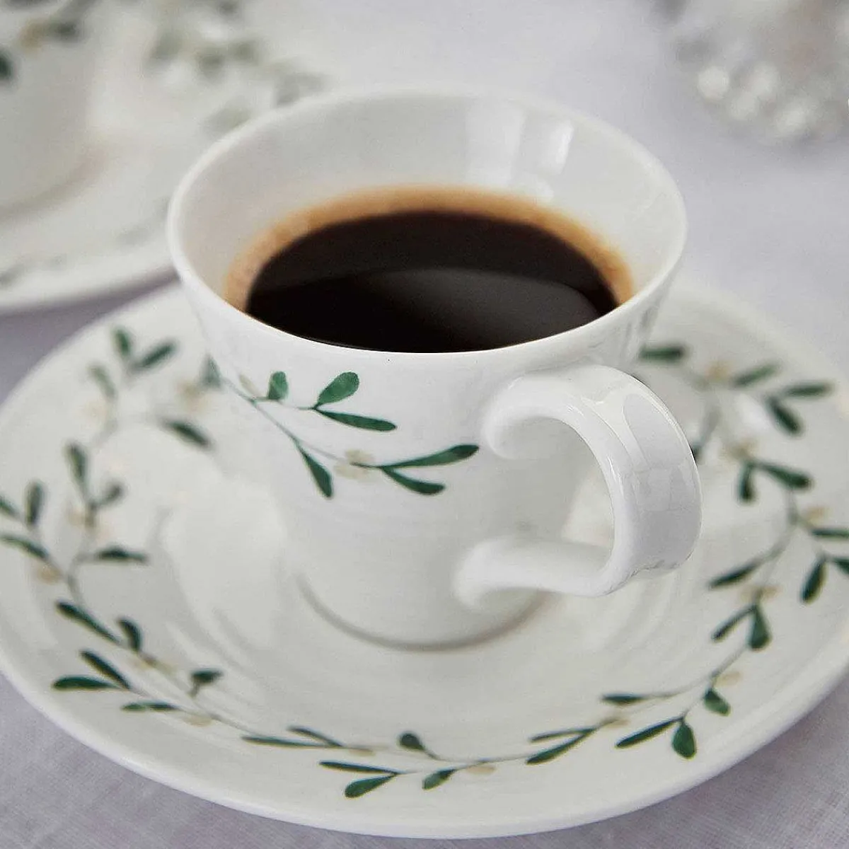 Mistletoe Amor Set Of Two Espresso Cups & Saucers>Sophie Conran Store