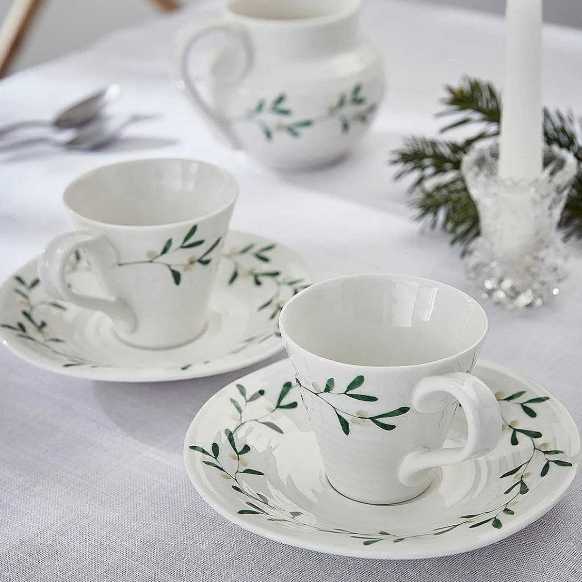 Mistletoe Amor Set Of Two Espresso Cups & Saucers>Sophie Conran Store
