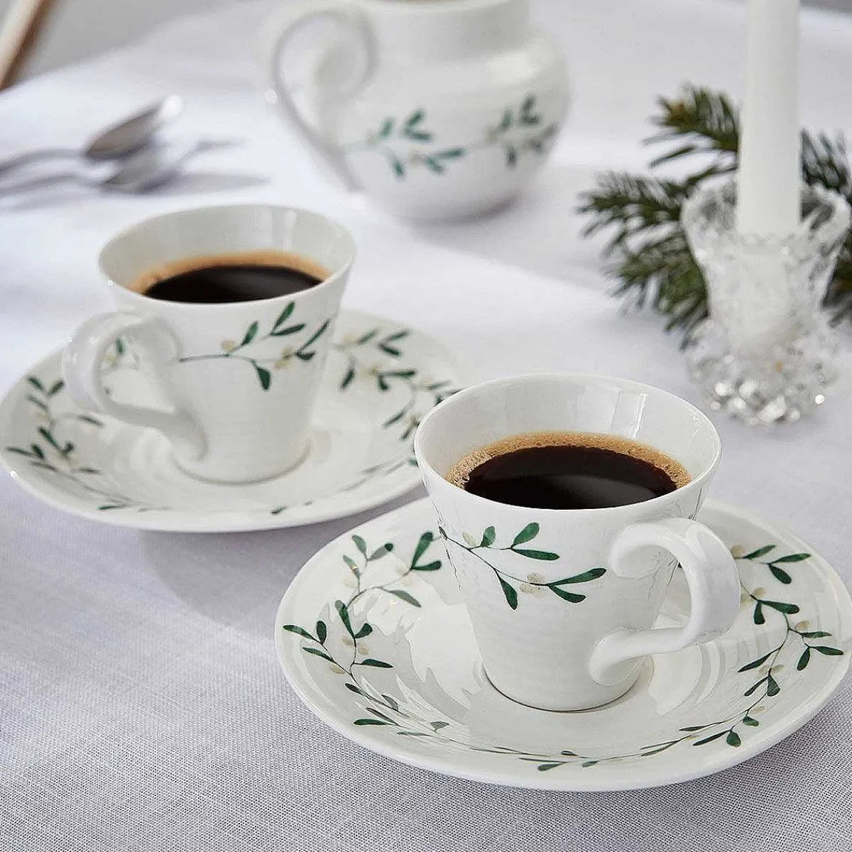 Mistletoe Amor Set Of Two Espresso Cups & Saucers>Sophie Conran Store