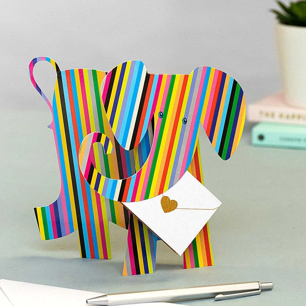 Bon-Bon Elephant 3D Greetings Card>Special Delivery Shop