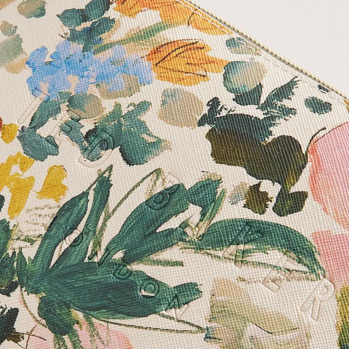 Beccaas Cream Painted Meadow Makeup Bag>Ted Baker Online