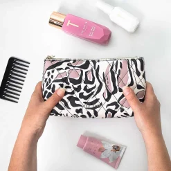 Bernny Giraffe Quilted Washbag>Ted Baker Shop