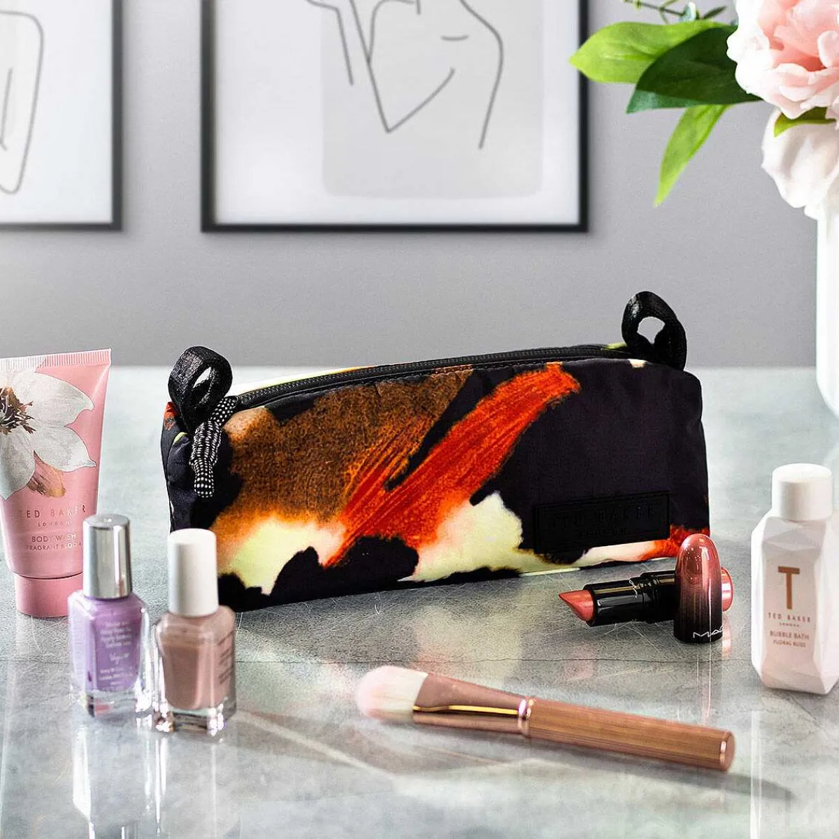 Fayza Forager Small Nylon Washbag>Ted Baker Shop