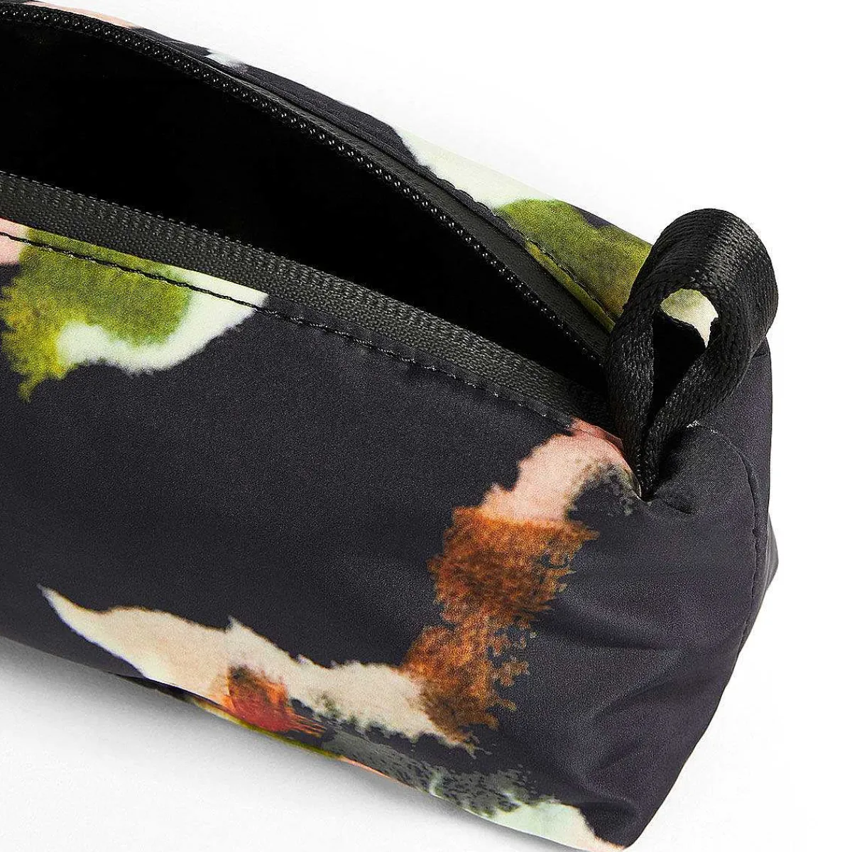 Fayza Forager Small Nylon Washbag>Ted Baker Shop