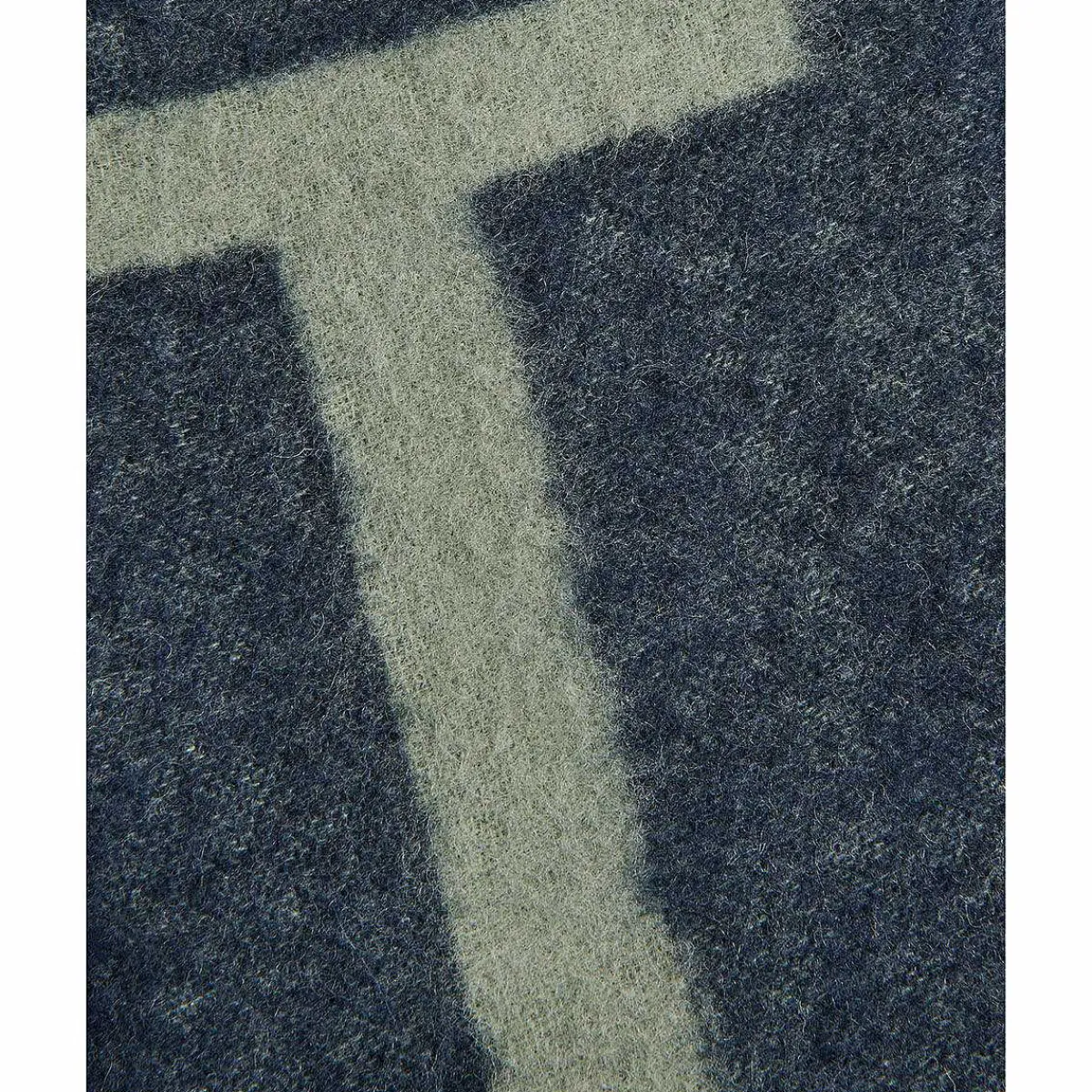 Kyell Green Monogramed T Scarf>Ted Baker Shop