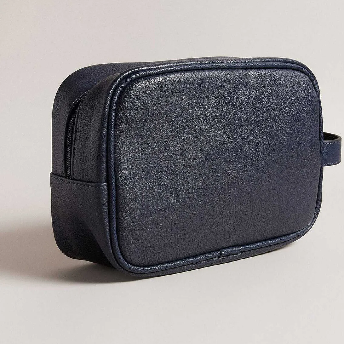 Waydee Navy House Check Washbag>Ted Baker Fashion