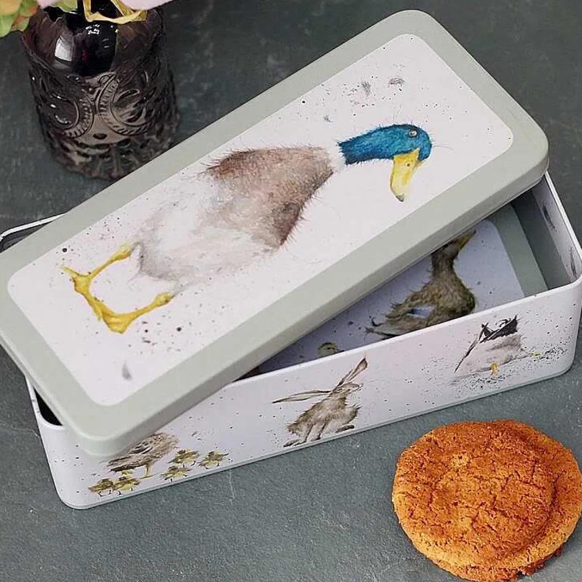 The Country Set Cracker Tin>Wrendale Flash Sale