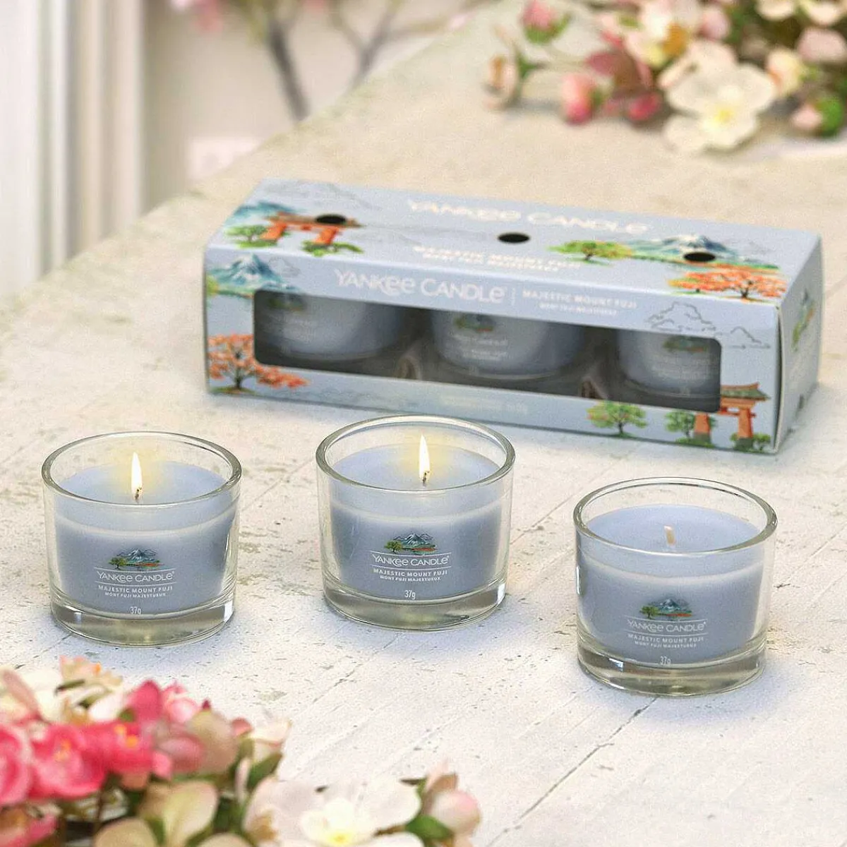 Majestic Mount Fuji Set Of Three Signature Filled Votives>Yankee Candle Shop